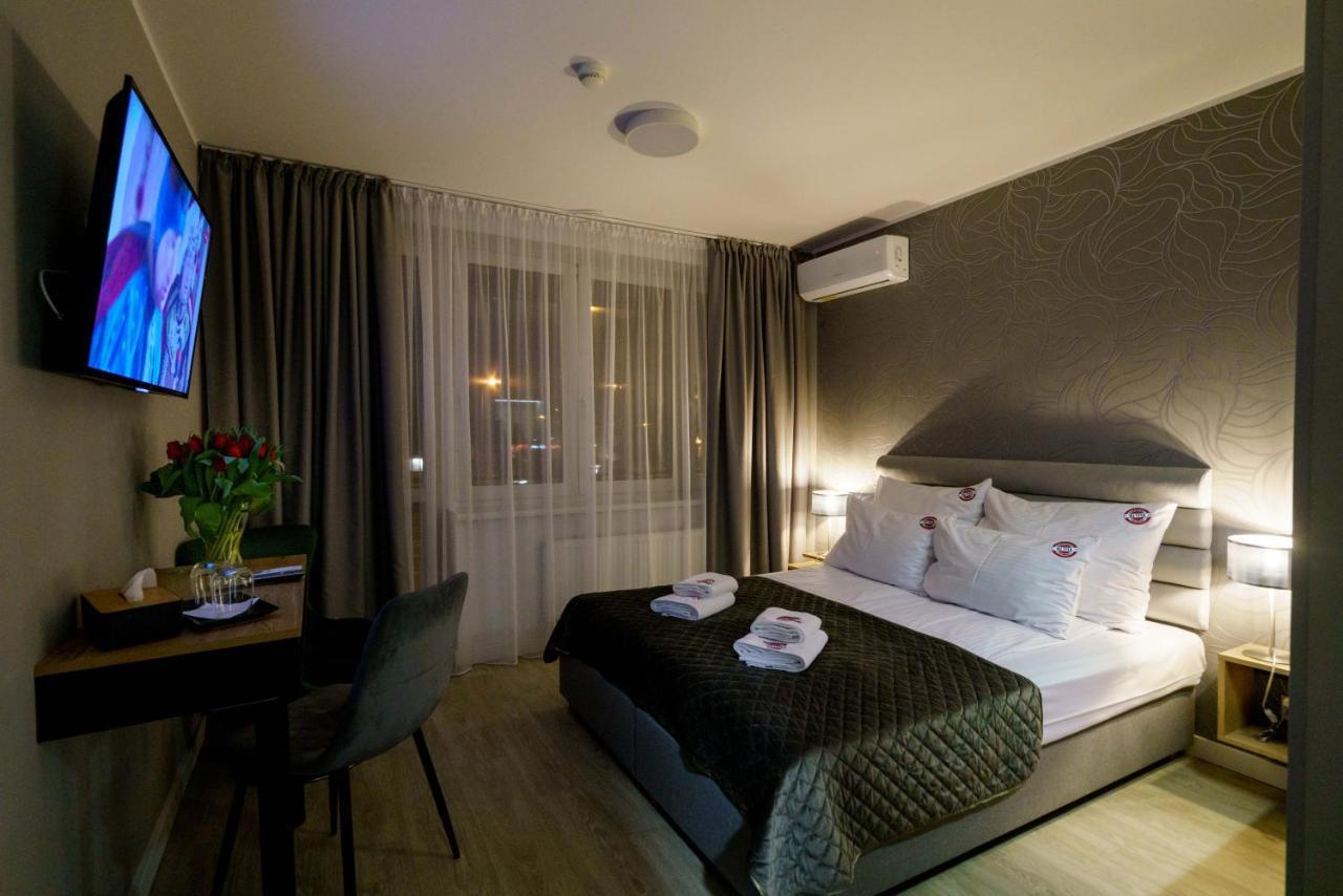 Aparthotel Kamienica No 111A Warsaw Airport Exteriér fotografie