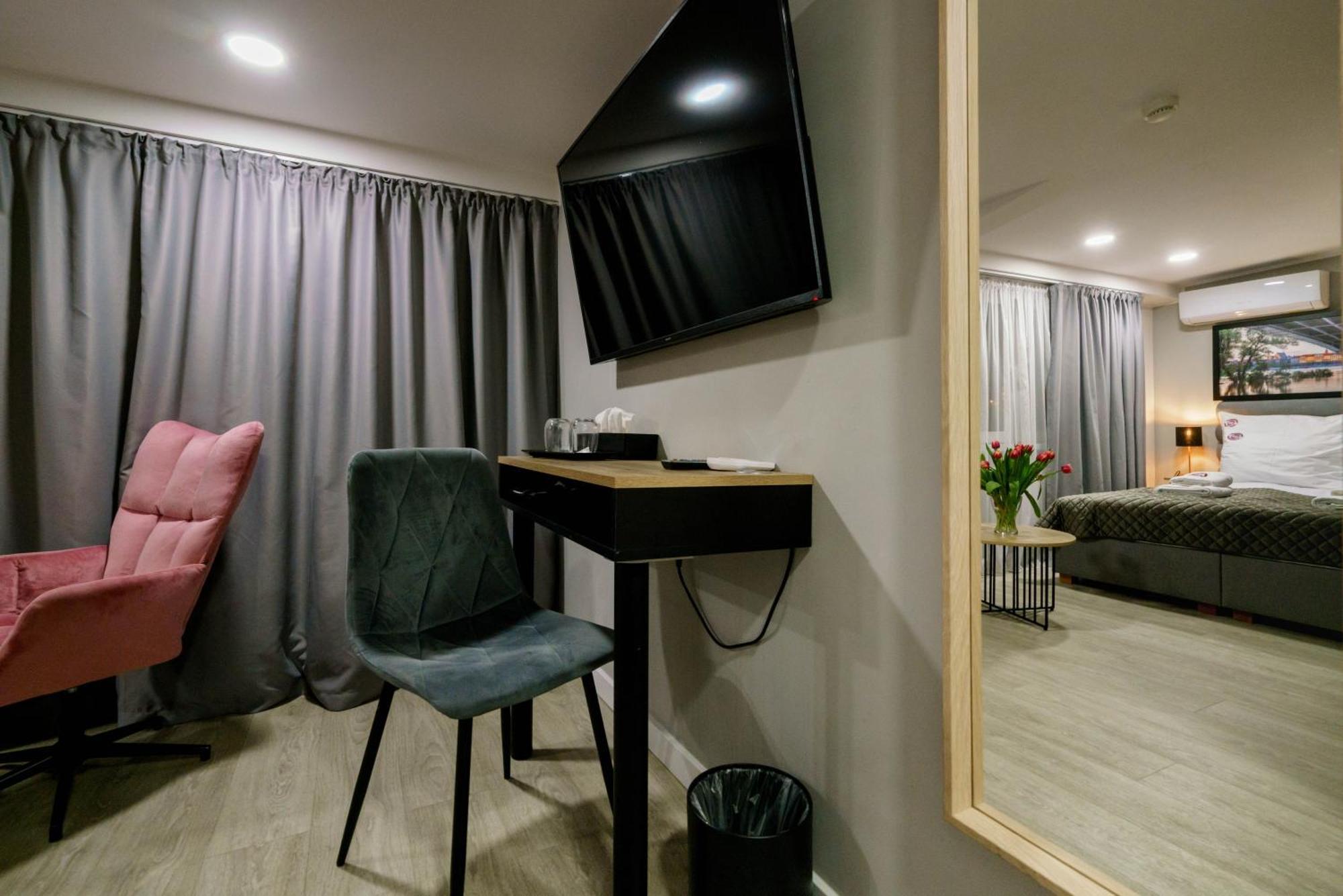 Aparthotel Kamienica No 111A Warsaw Airport Exteriér fotografie